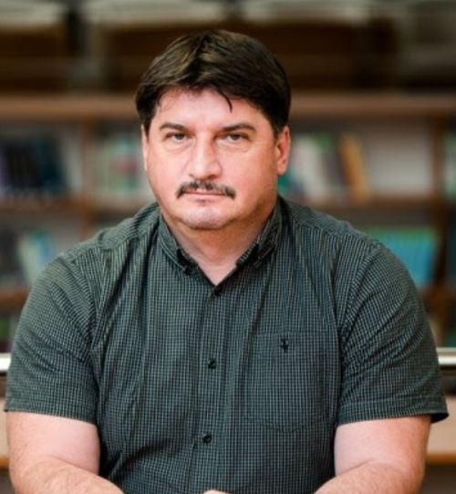 Dr. Lázár Ede